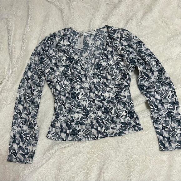 Abercrombie & Fitch Tops - NWT Abercrombie and Fitch Monochrome Fruit Print Blouse Size S Vintage Inspired